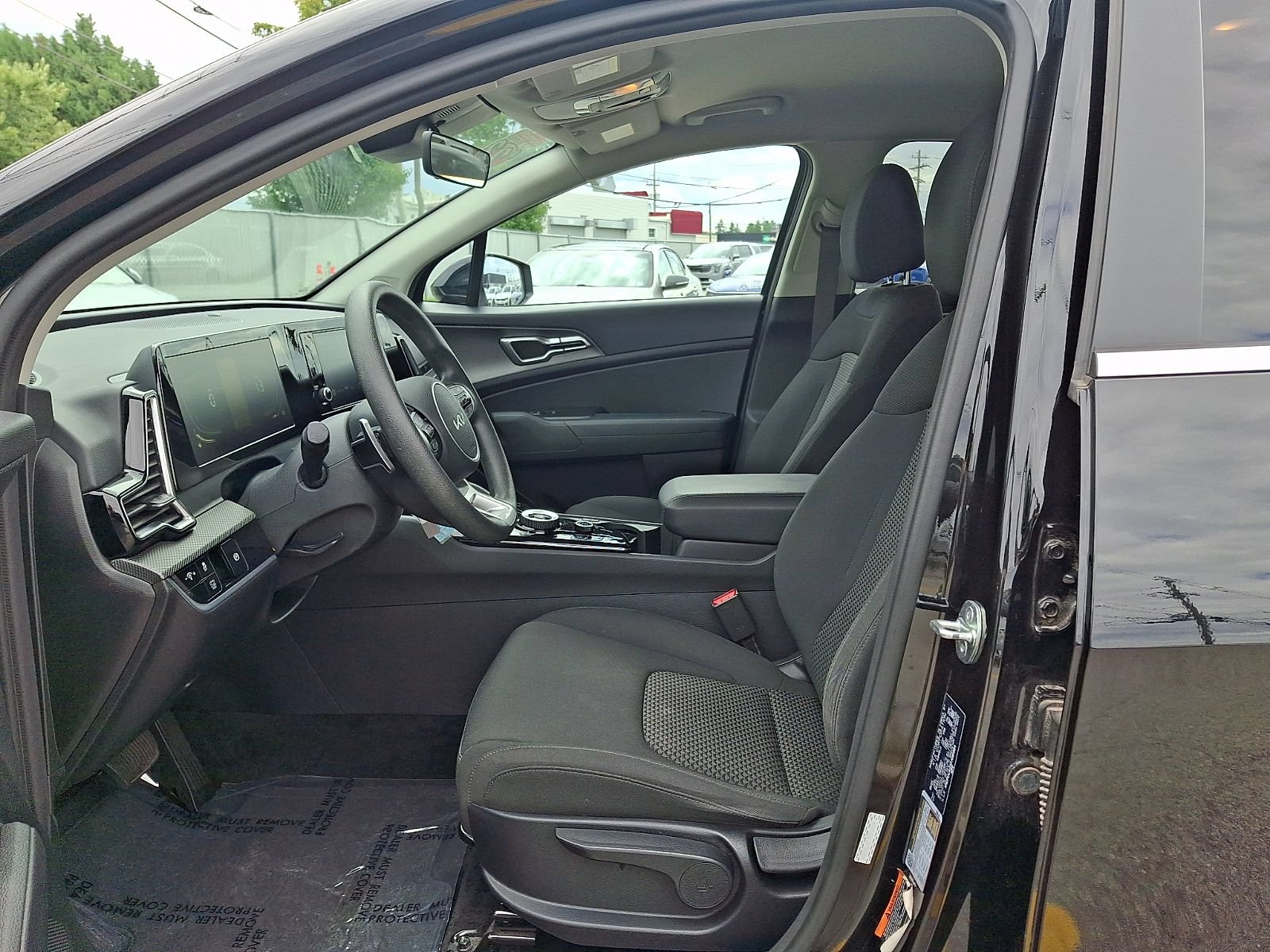 Certified 2023 Kia Sportage LX AWD/4WD image 14