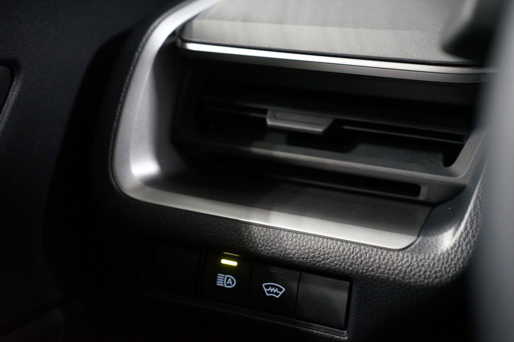 New 2026 Toyota Prius LE image 23