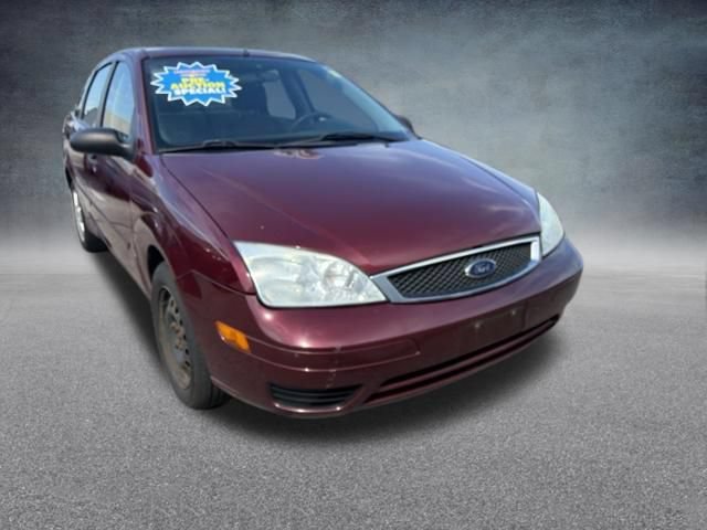 Used 2006 Ford Focus ZX4 Sedan FWD image 4