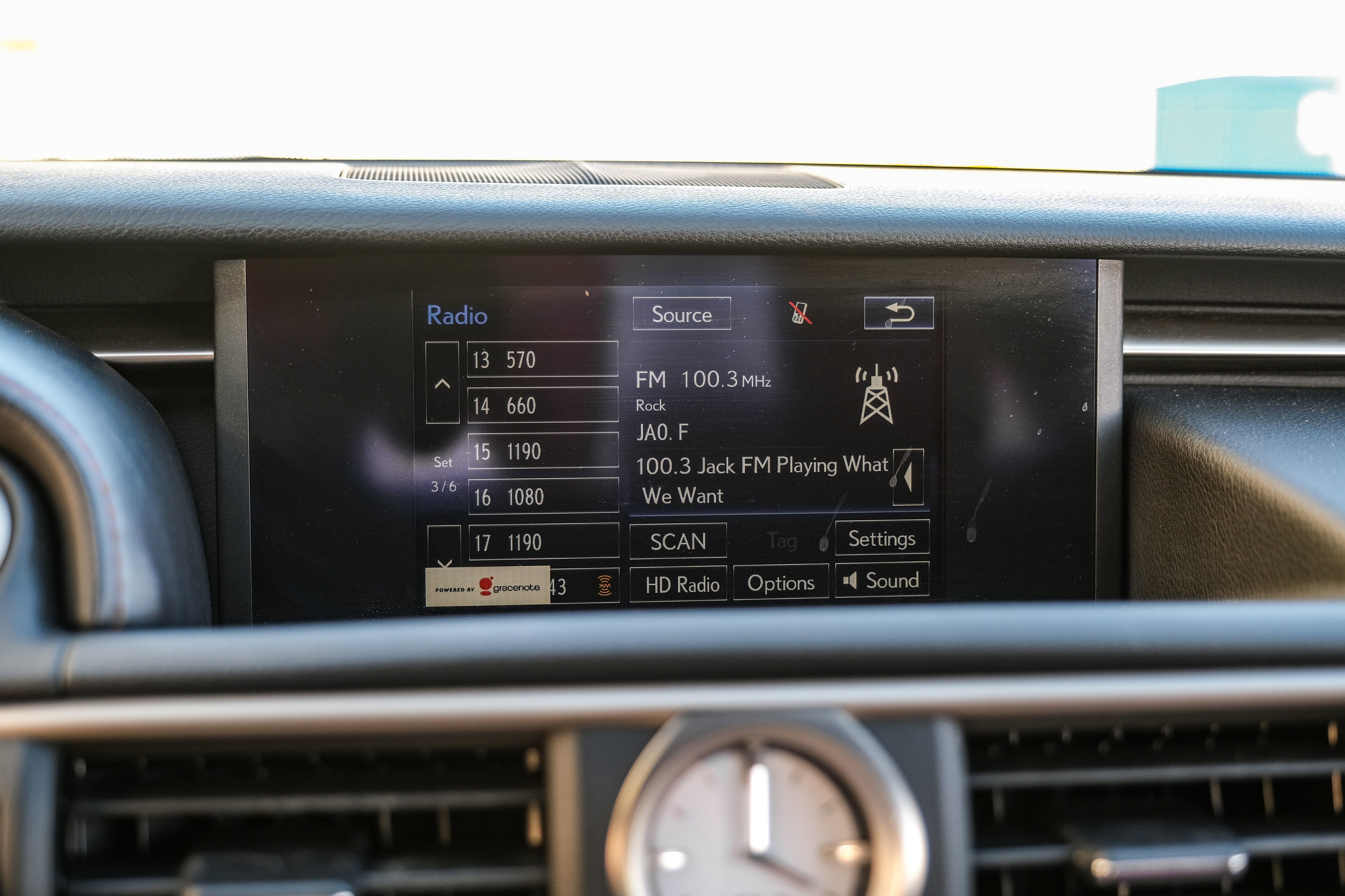 Used 2017 Lexus RC 350 F Sport image 31