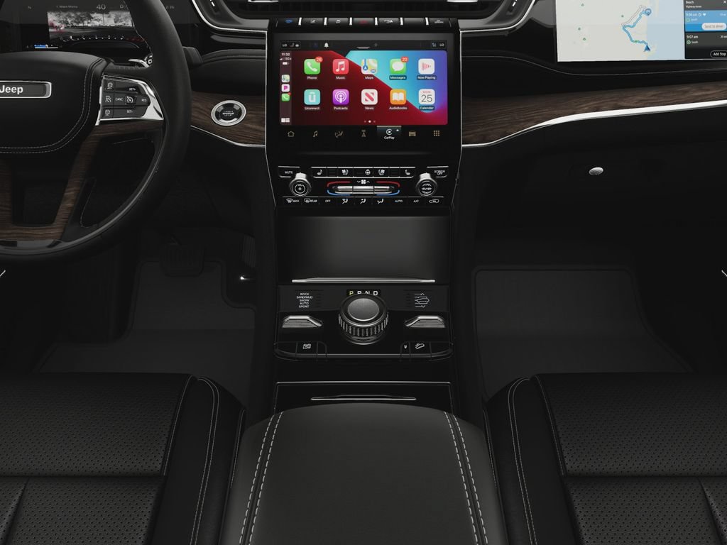 New 2024 Jeep Grand Cherokee Overland w/ Advanced Protech Group III AWD/4WD image 27