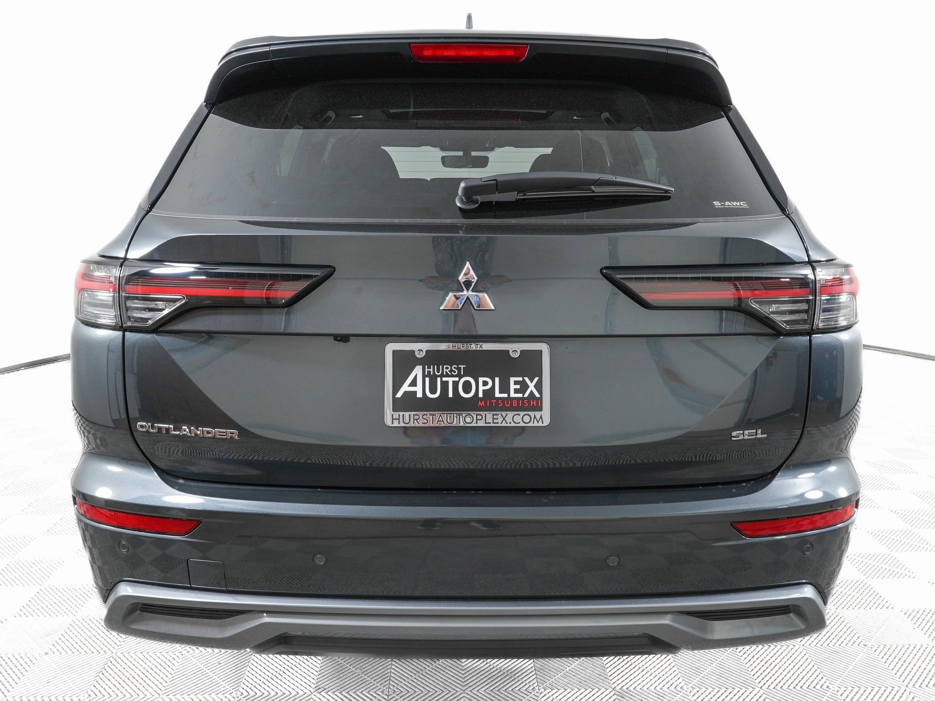 New 2026 Mitsubishi Outlander SEL AWD/4WD image 3