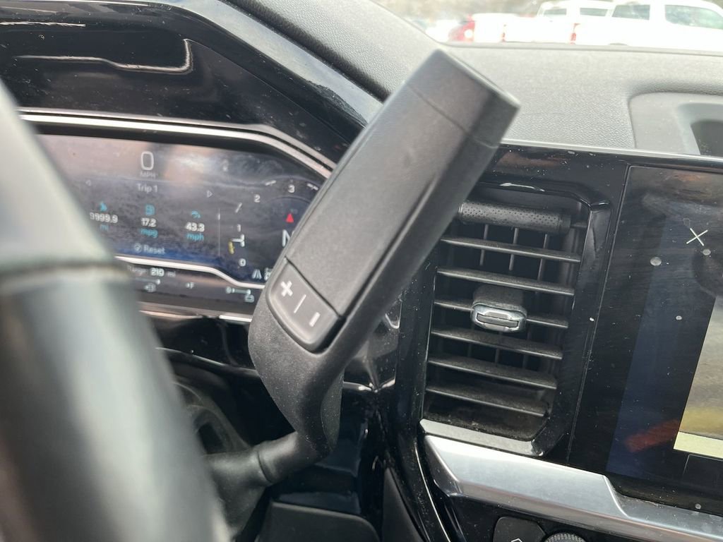 Used 2022 Chevrolet Silverado 1500 LT image 15