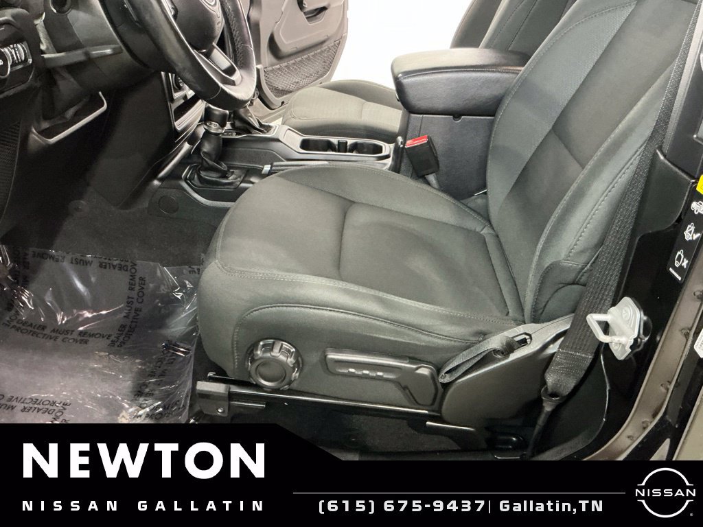 Used 2021 Jeep Wrangler Sport AWD/4WD image 15