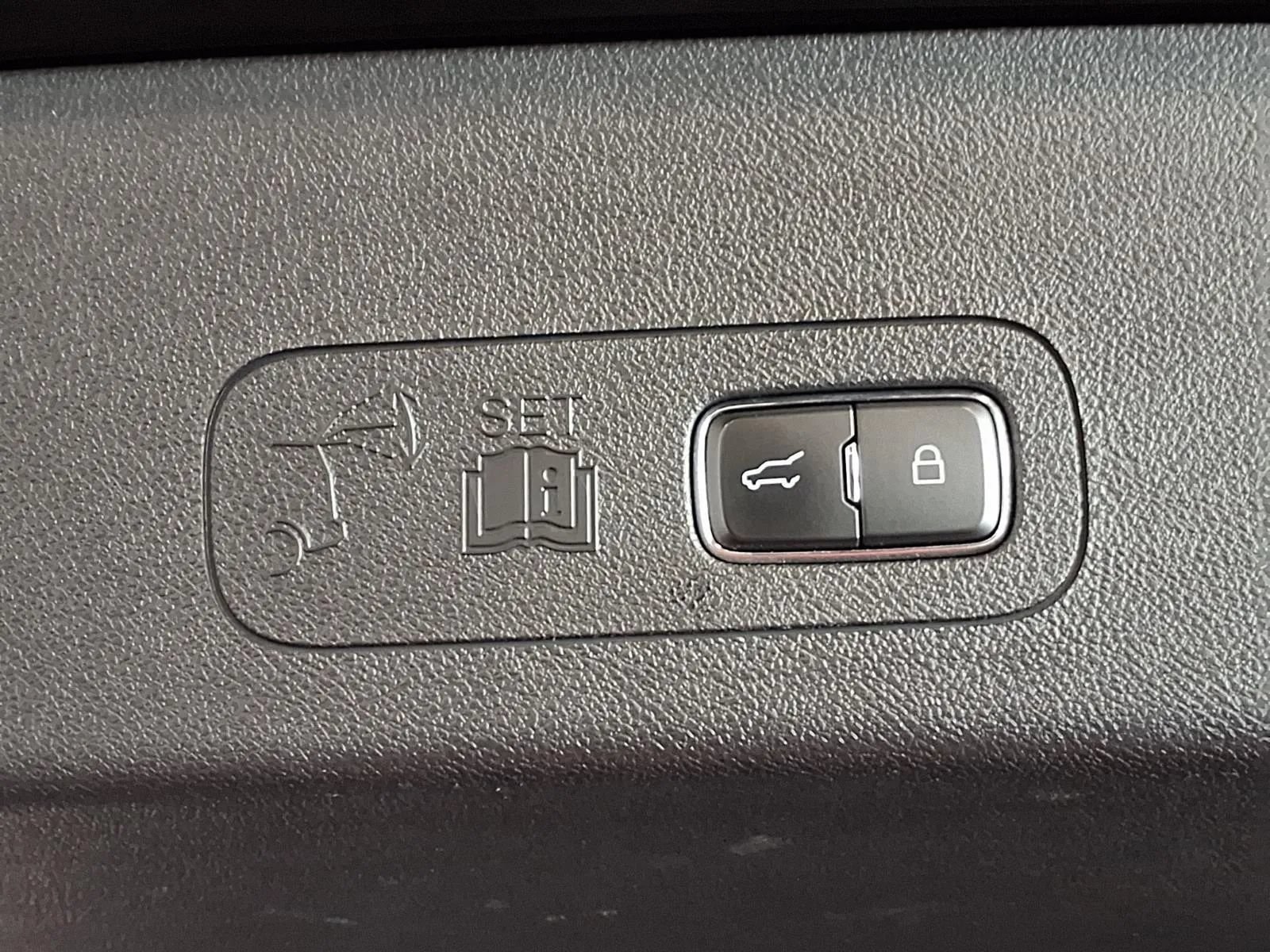 Used 2022 Lincoln Aviator AWD image 7