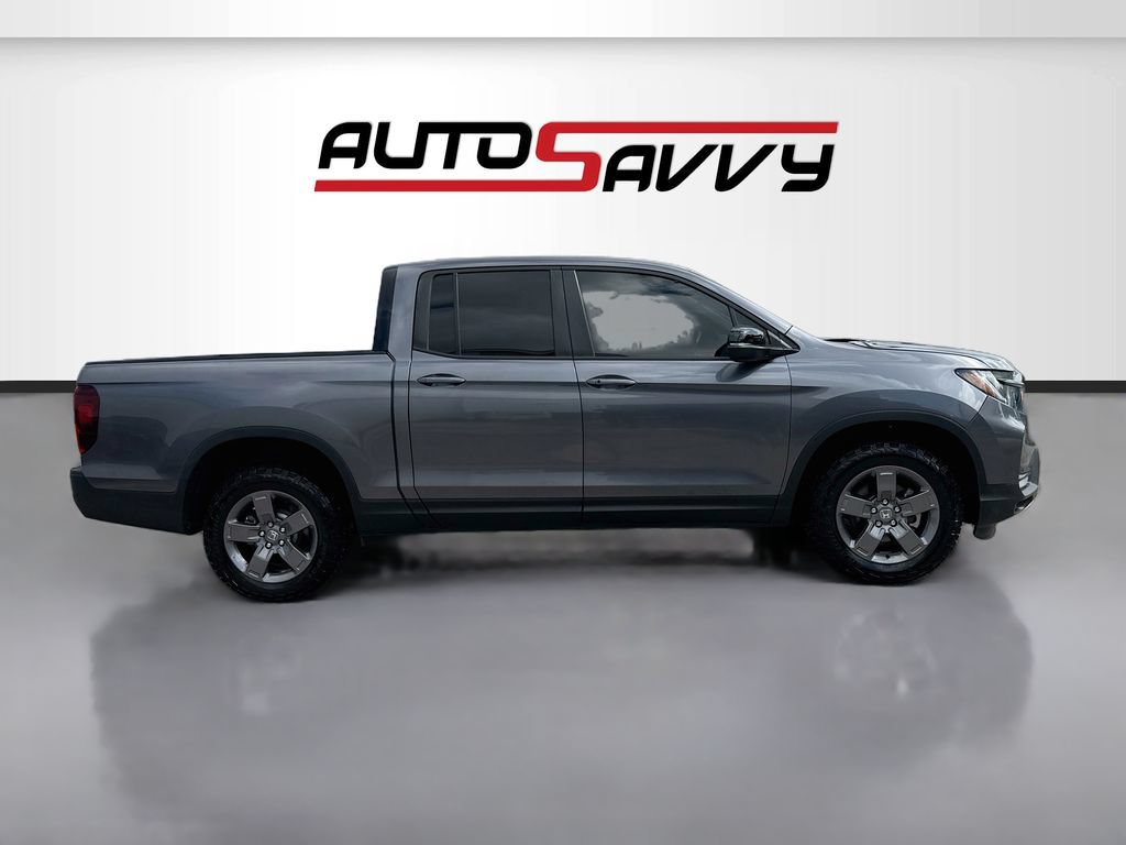 Used 2025 Honda Ridgeline TrailSport image 8