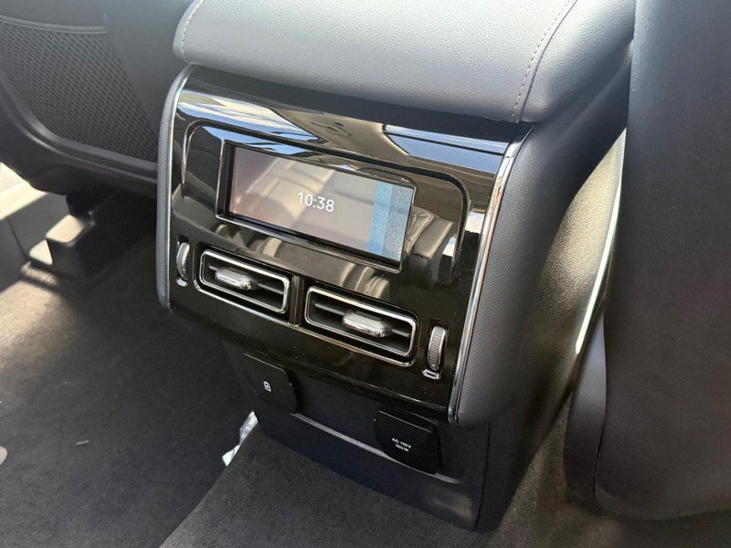 New 2027 Lincoln Aviator Reserve w/ Jet Appearance Package AWD/4WD image 7