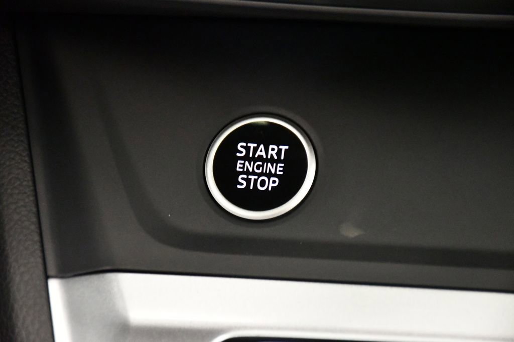 Used 2025 Audi Q3 2.0T Premium w/ Convenience Package image 28