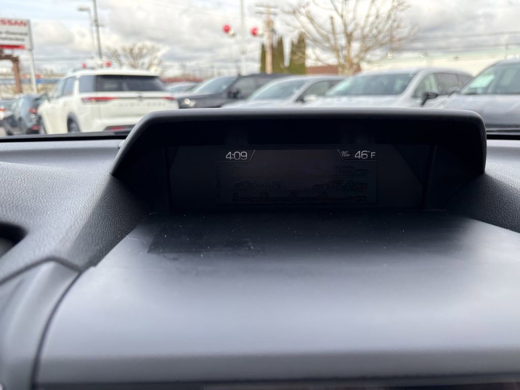 Used 2020 Subaru Crosstrek 2.0i Limited w/ Moonroof Package w/Navigation image 18