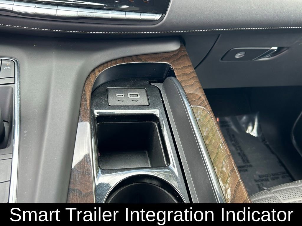 Used 2024 Cadillac Escalade ESV Sport Platinum w/ LPO, ONYX Package image 26