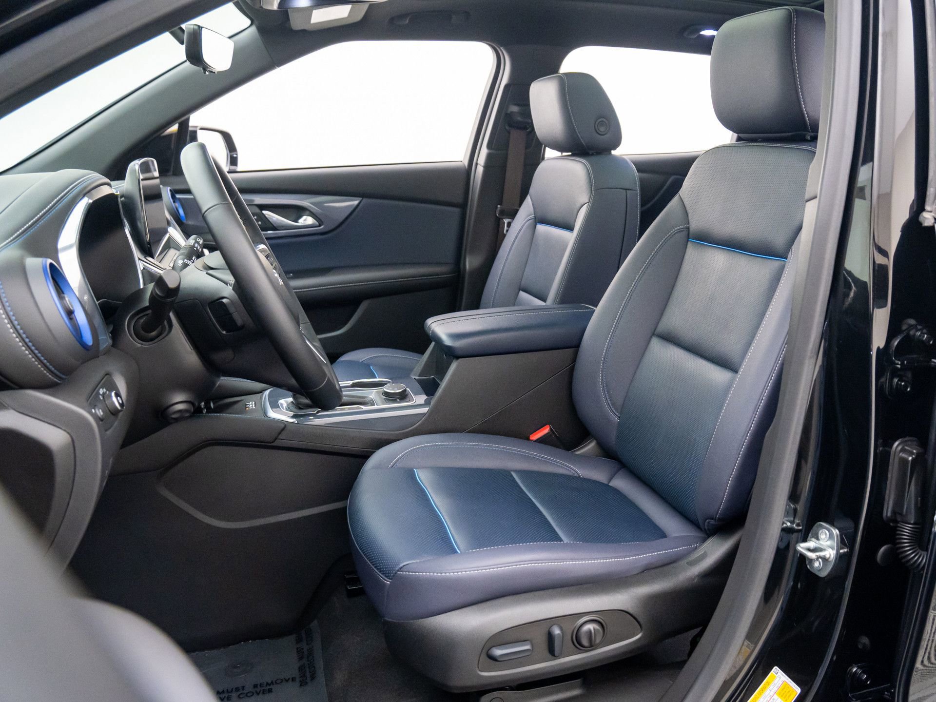 Used 2023 Chevrolet Blazer RS w/ Driver Confidence II Package image 17