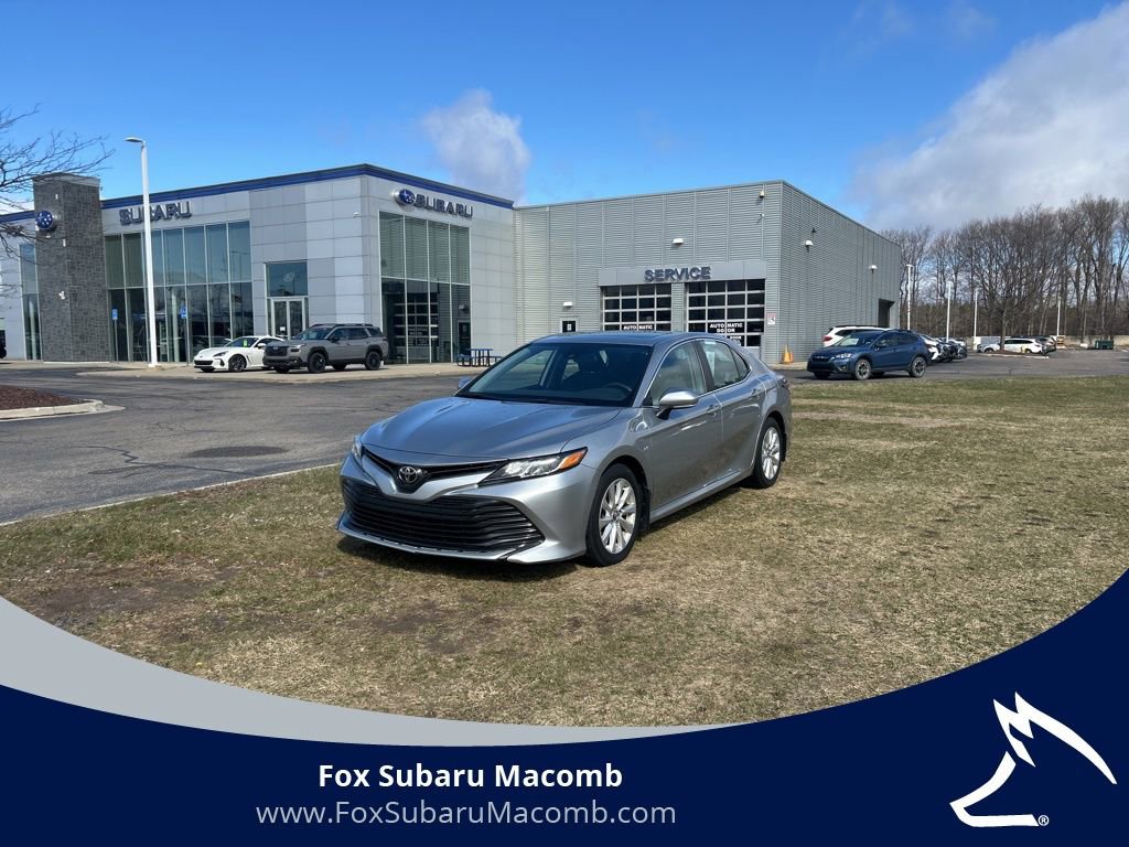 Used 2019 Toyota Camry LE w/ Convenience Package image 1