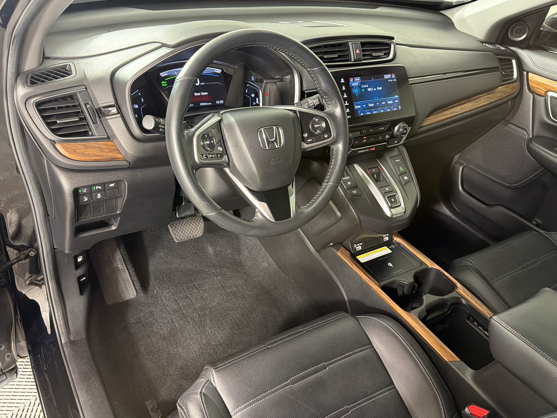Certified 2021 Honda CR-V Touring image 4