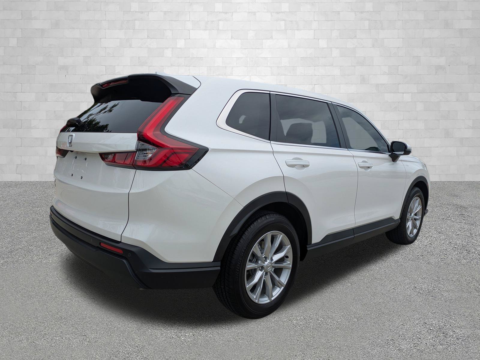 Used 2025 Honda CR-V EX-L image 2