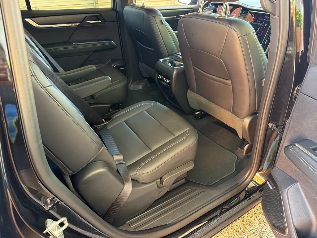 Used 2024 GMC Acadia Elevation w/ Luxury Package FWD image 33