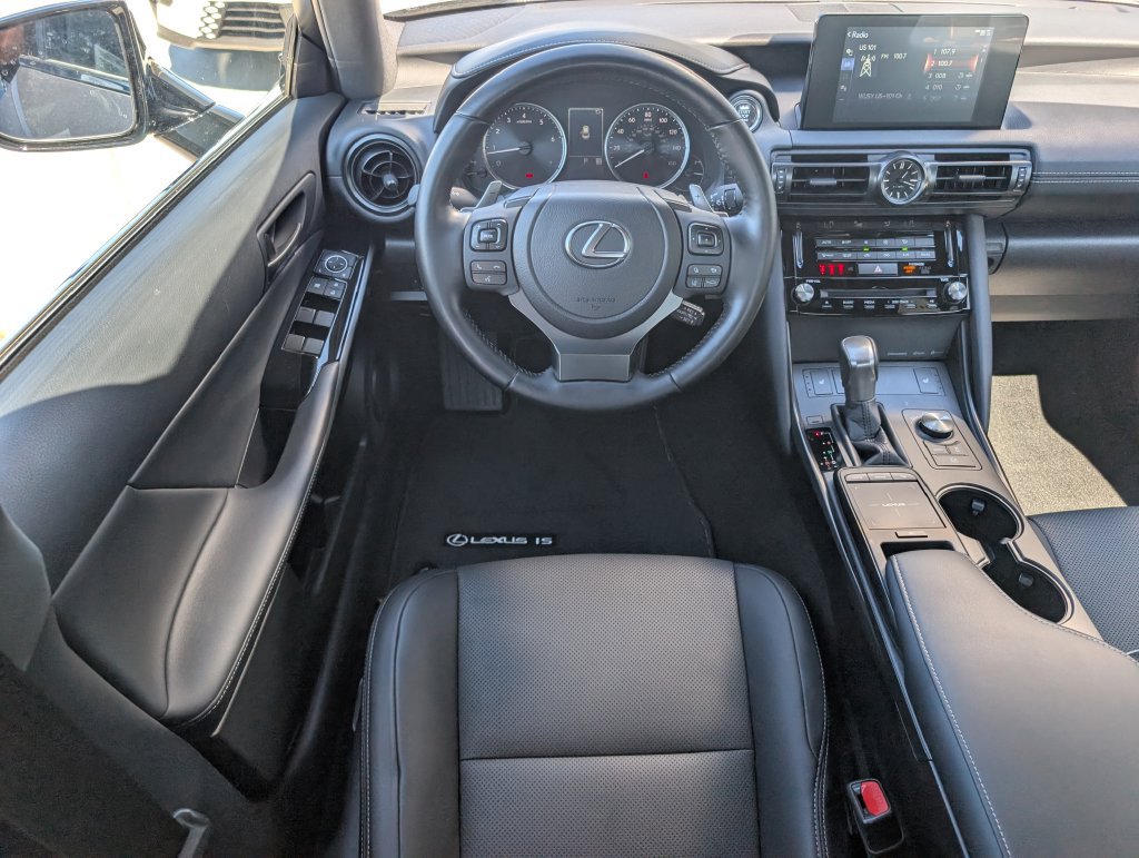Used 2025 Lexus IS 350 F Sport w/ Accessory Package RWD image 3