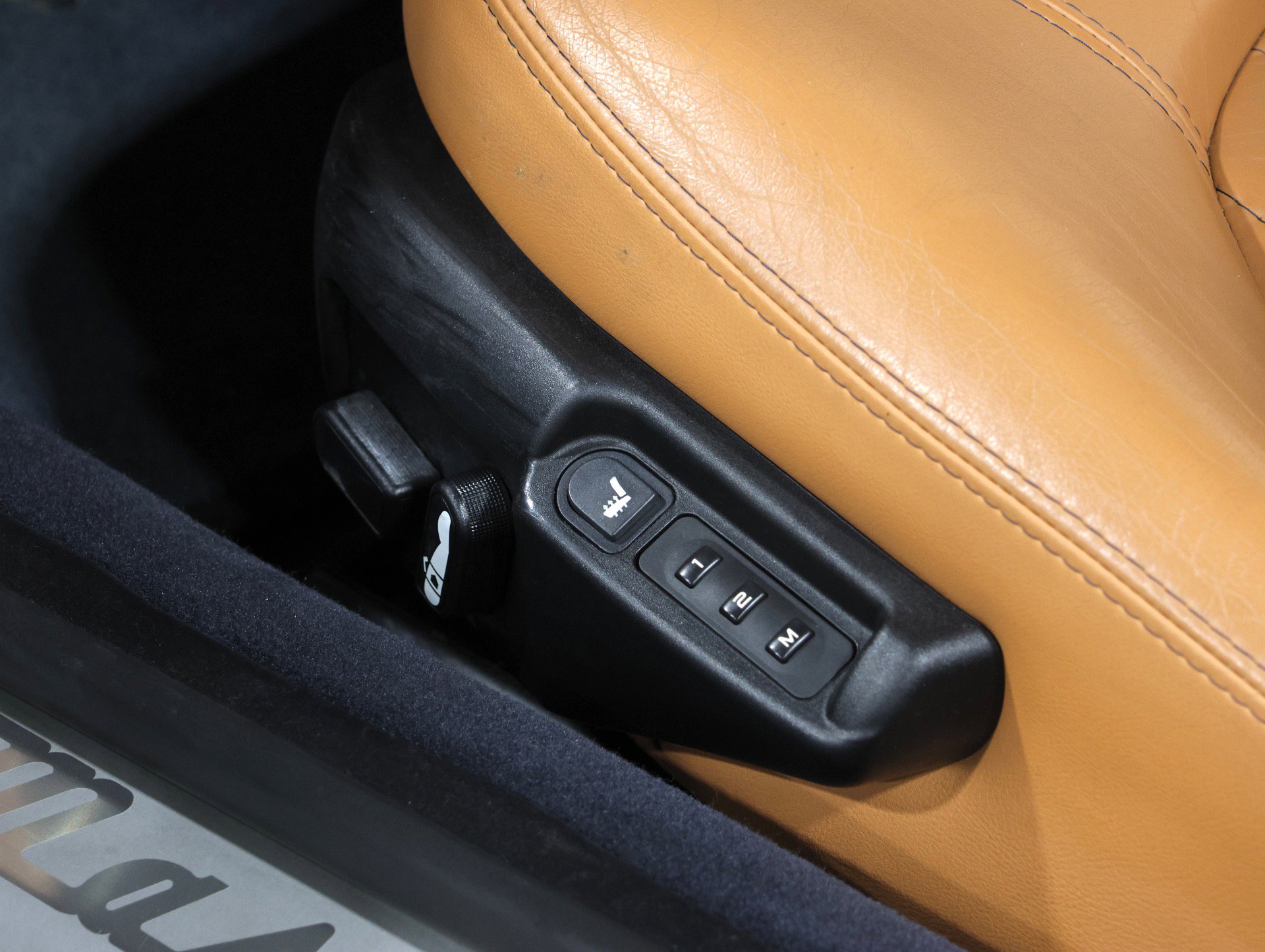 Used 2004 Maserati Coupe image 55