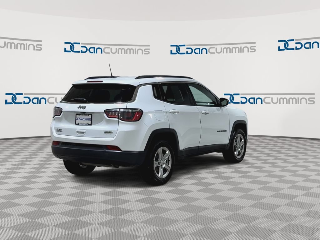 Used 2024 Jeep Compass Latitude w/ Altitude Special Edition AWD/4WD image 9