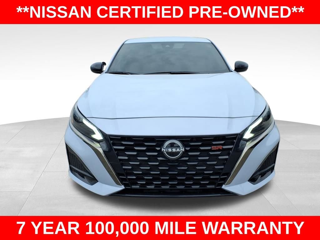 Used 2024 Nissan Altima 2.5 SR AWD/4WD image 3