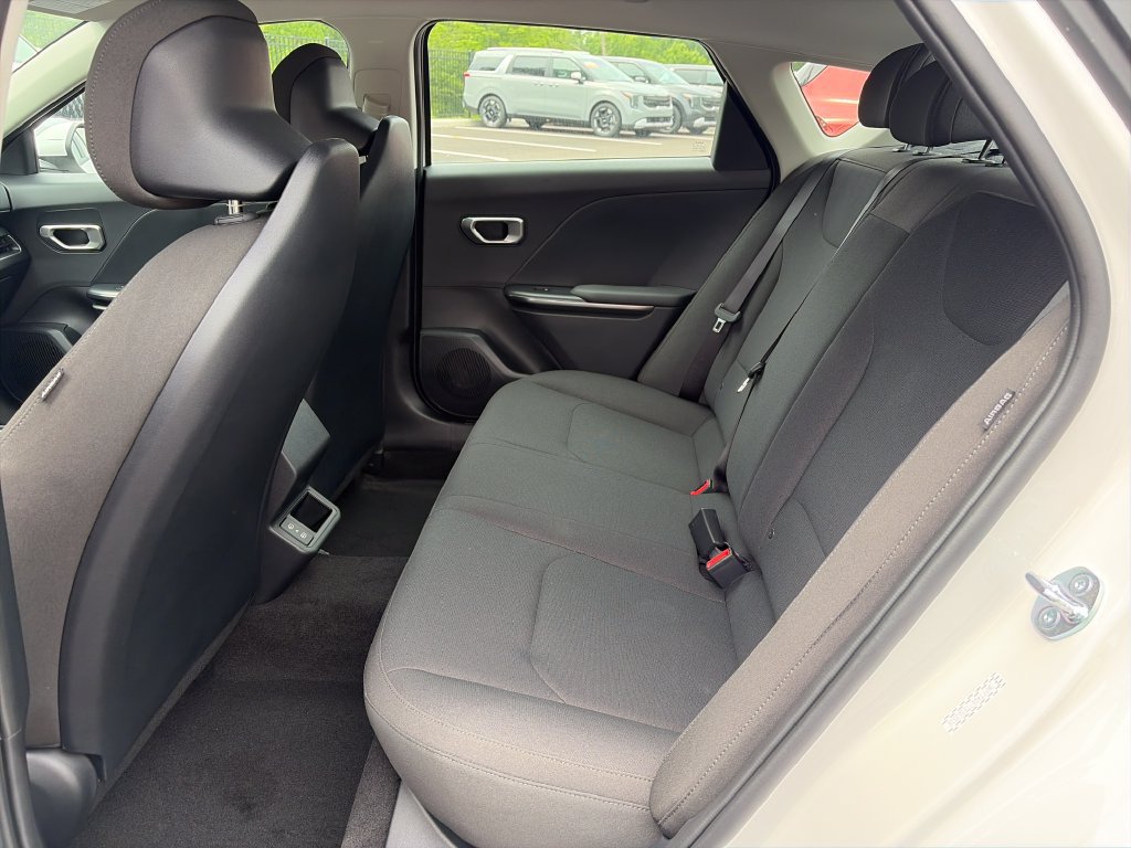 New 2026 Kia K4 FWD image 22