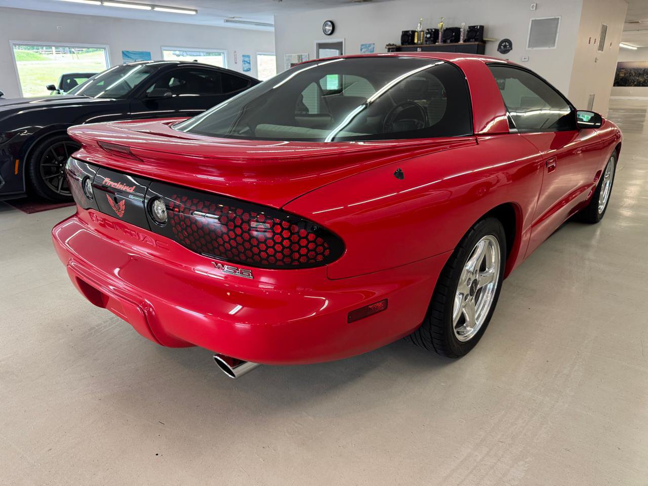 Used 2000 Pontiac Firebird Formula RWD image 2