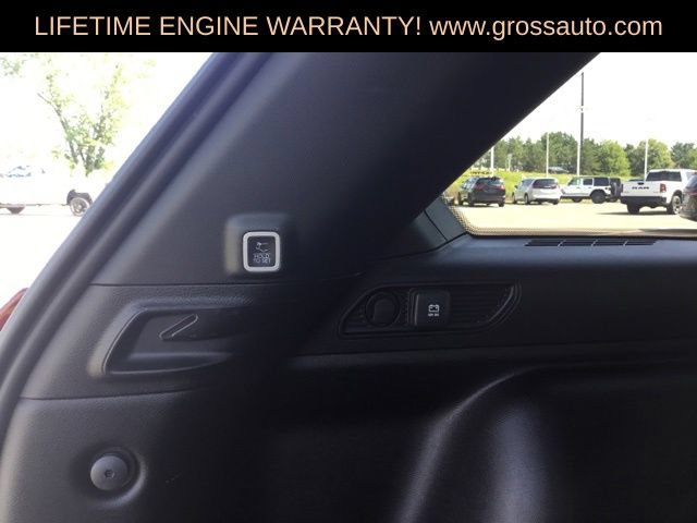 Used 2024 Jeep Grand Cherokee Limited AWD/4WD image 10
