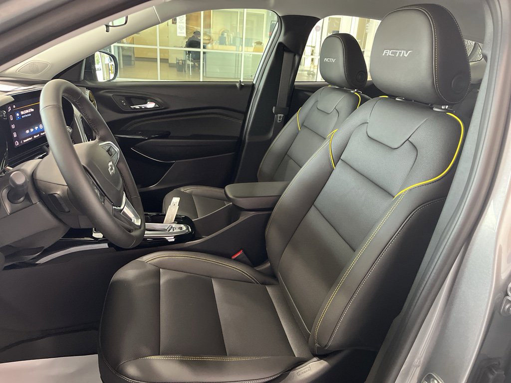 New 2026 Chevrolet Trax ACTIV FWD image 12