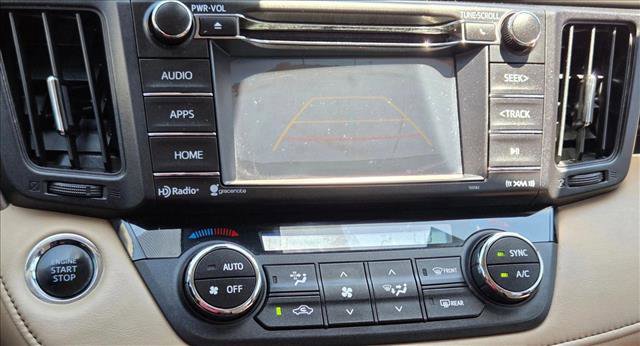 Used 2018 Toyota RAV4 XLE FWD image 11