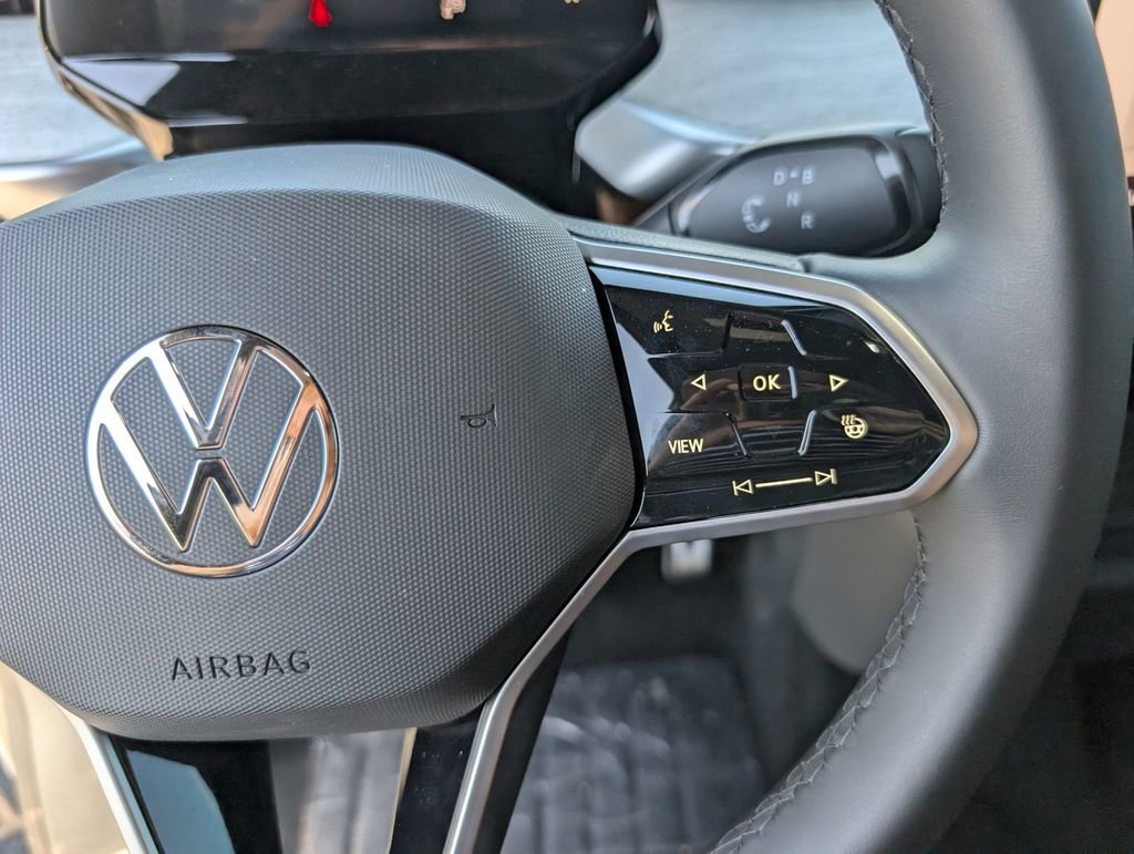 New 2025 Volkswagen ID. Buzz Pro S image 16