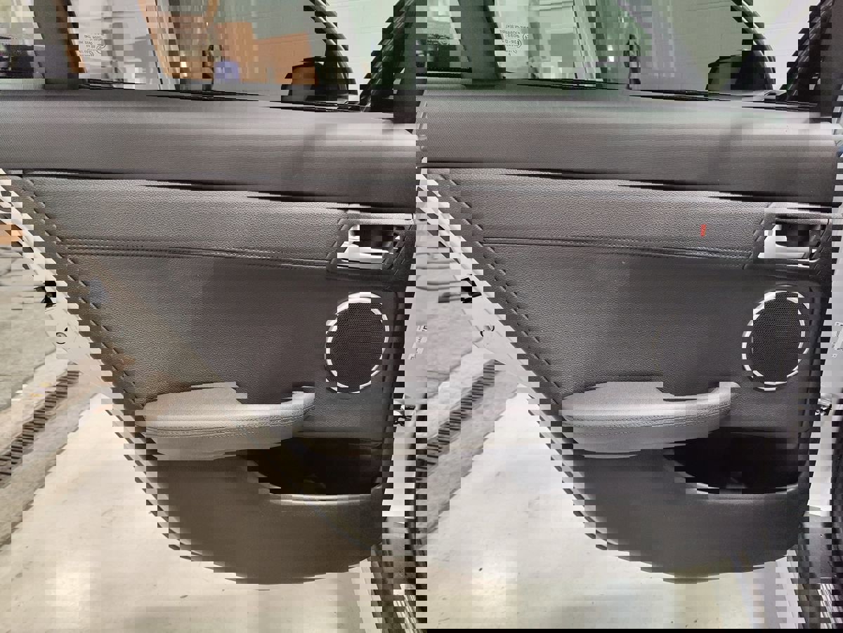 Used 2009 Pontiac G8 GXP image 36