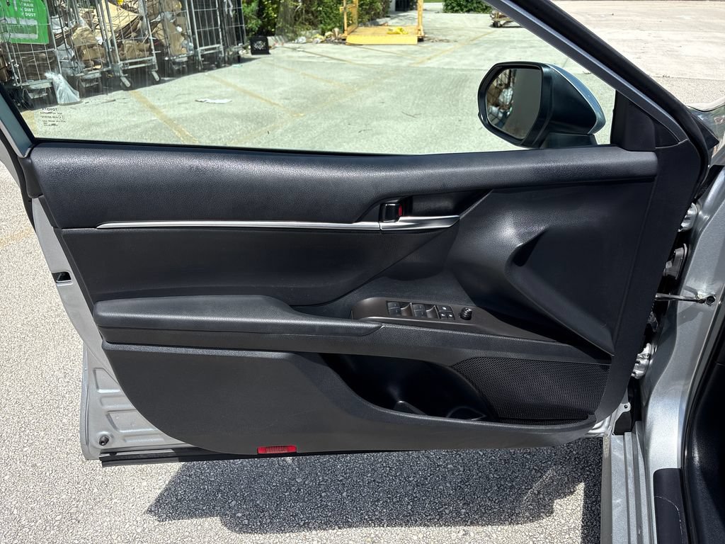 Used 2024 Toyota Camry LE FWD image 25