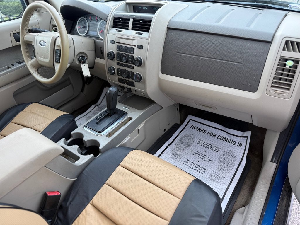 Used 2011 Ford Escape XLT w/ 202A Rapid Spec Order Code FWD image 13