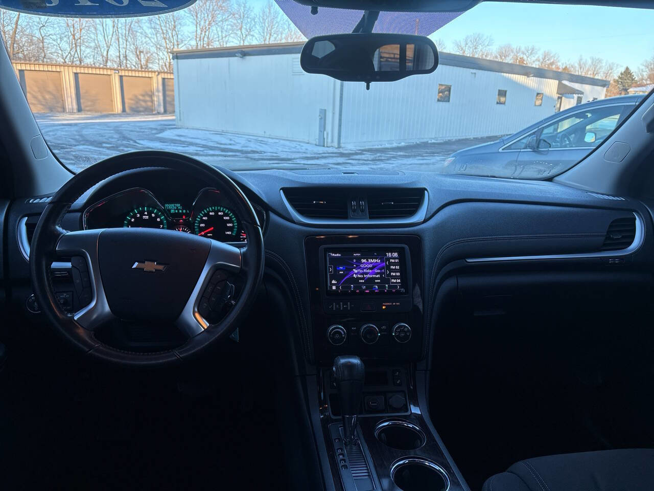 Used 2016 Chevrolet Traverse LT w/ Style and Technology Package image 19