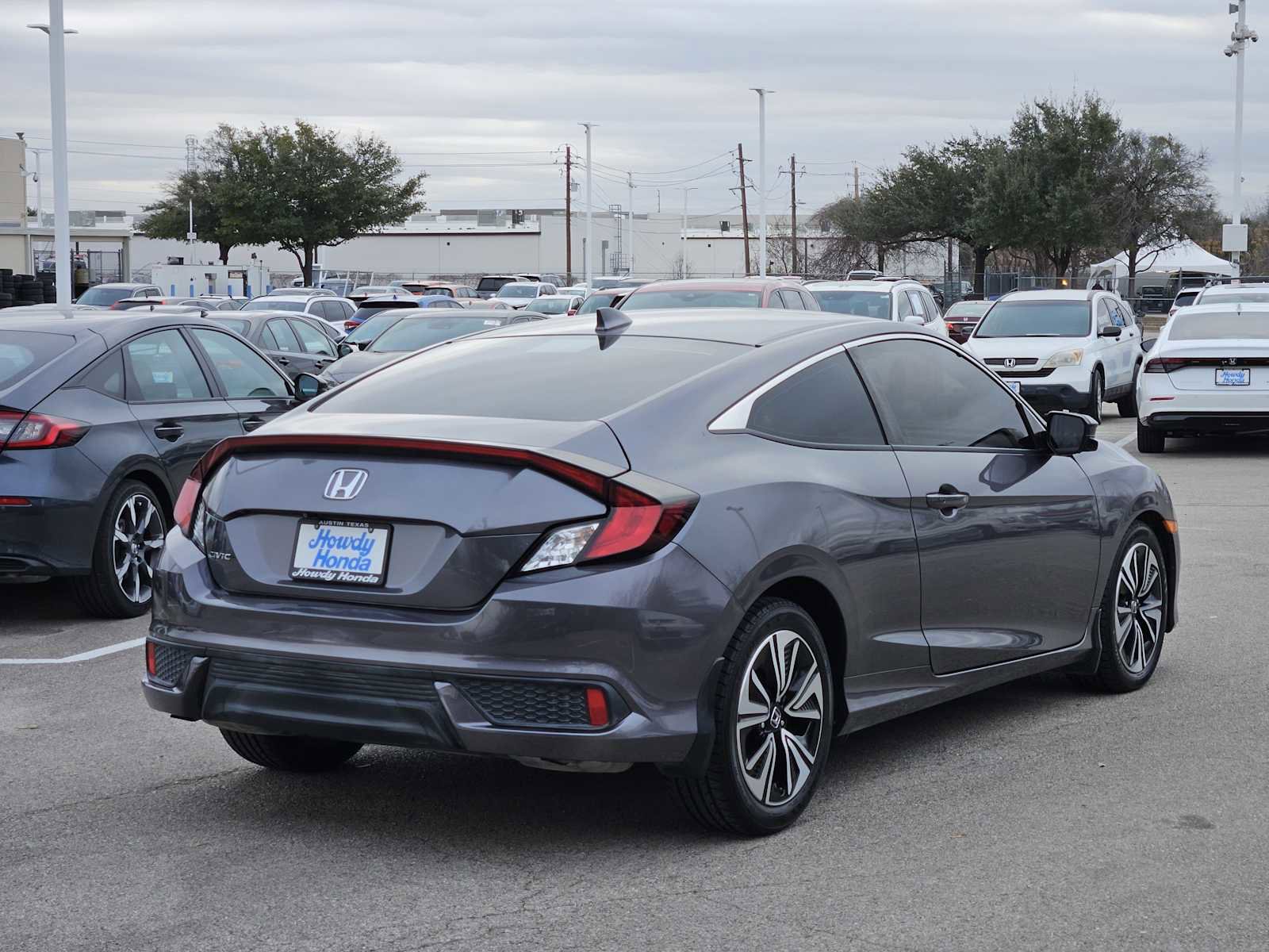 Used 2018 Honda Civic EX-T image 6