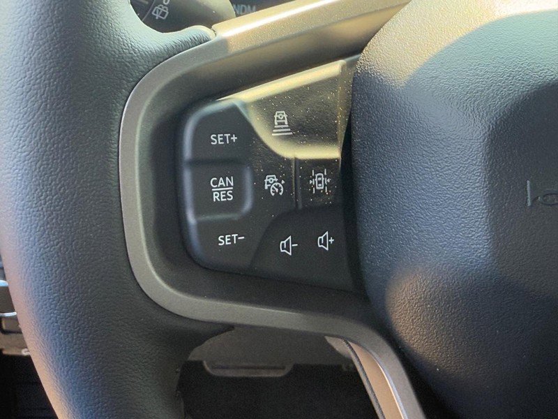 New 2025 Ford Bronco Badlands image 18