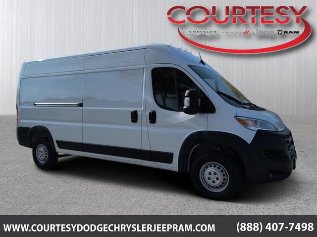 Used 2026 RAM ProMaster 2500 w/ Convenience Group FWD image 1