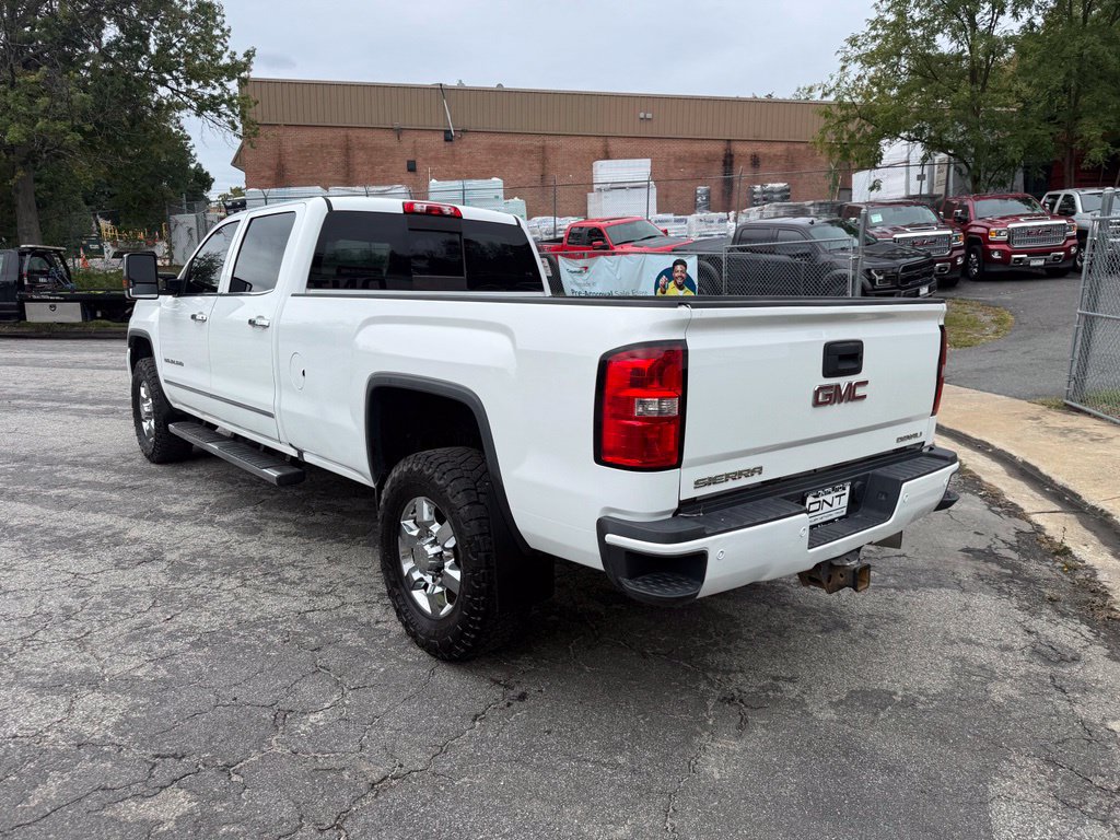 Used 2016 GMC Sierra 3500 Denali w/ Duramax Plus Package AWD/4WD image 6