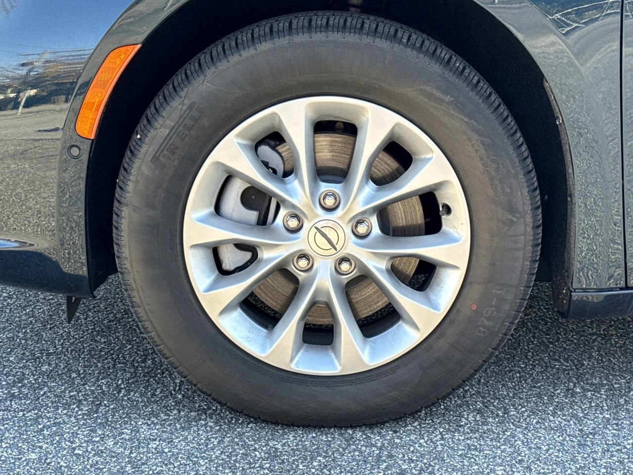 New 2025 Chrysler Pacifica Select image 27