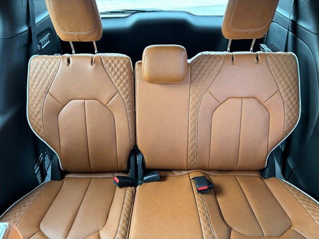 New 2026 Chrysler Pacifica Pinnacle image 18