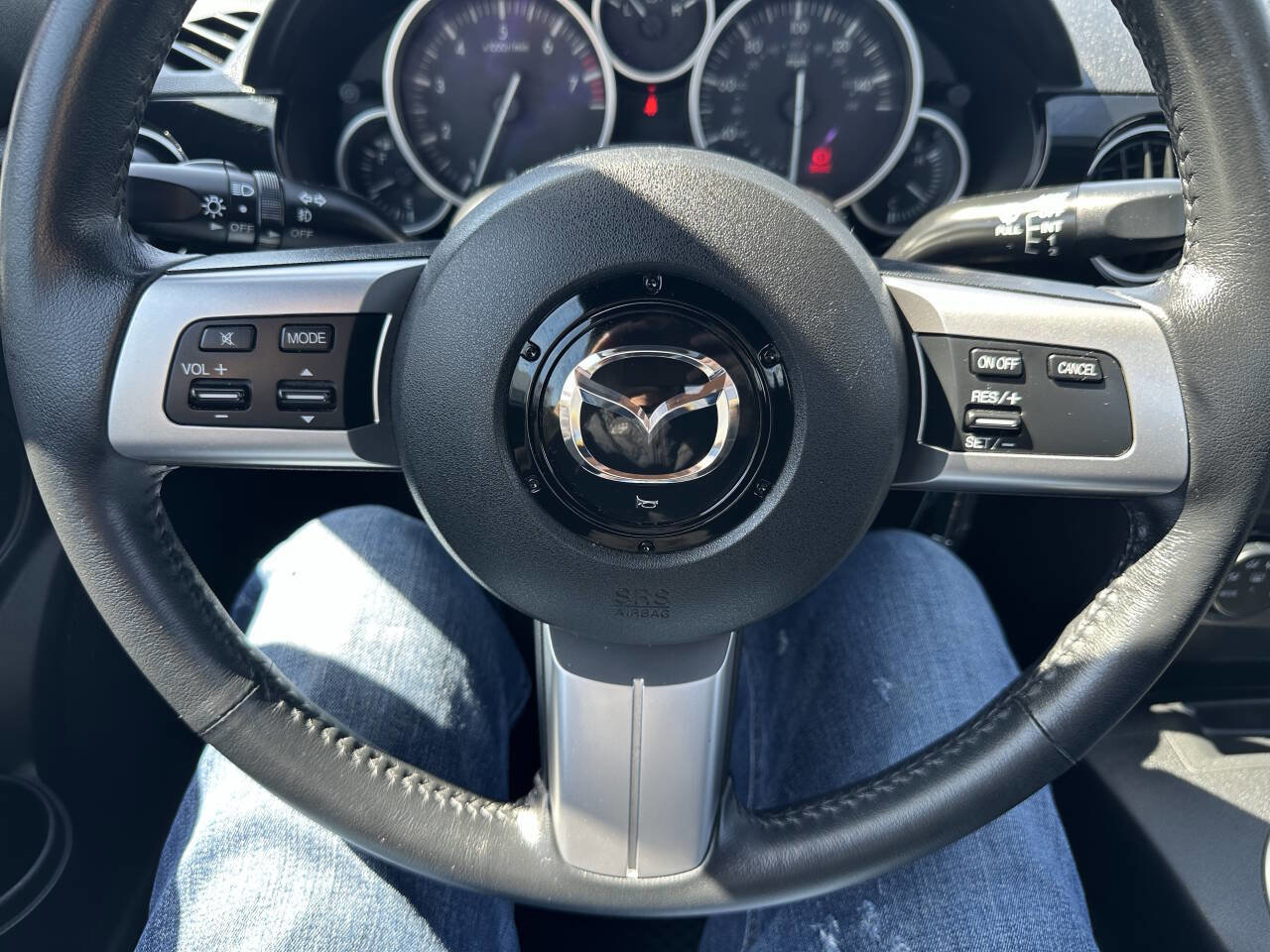 Used 2008 MAZDA MX-5 Miata Sport image 21