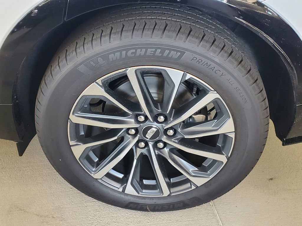 New 2026 Cadillac Lyriq Sport RWD image 5