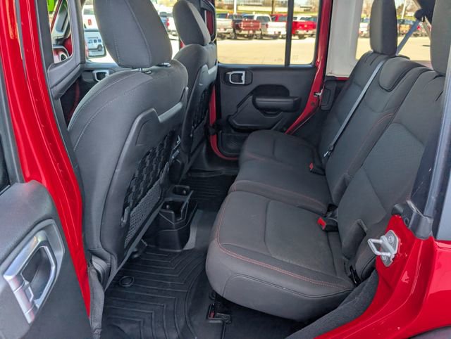 Used 2022 Jeep Wrangler Unlimited Rubicon AWD/4WD image 20