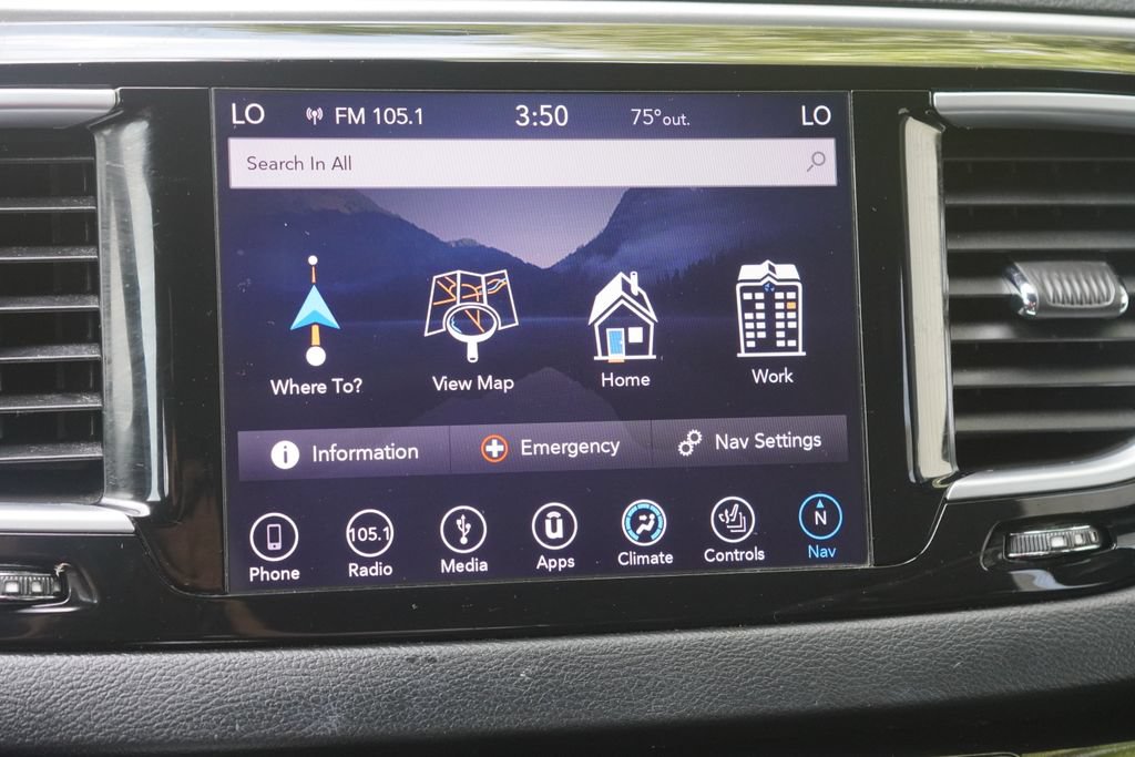 Used 2019 Chrysler Pacifica Touring-L w/ S Appearance Package FWD image 30