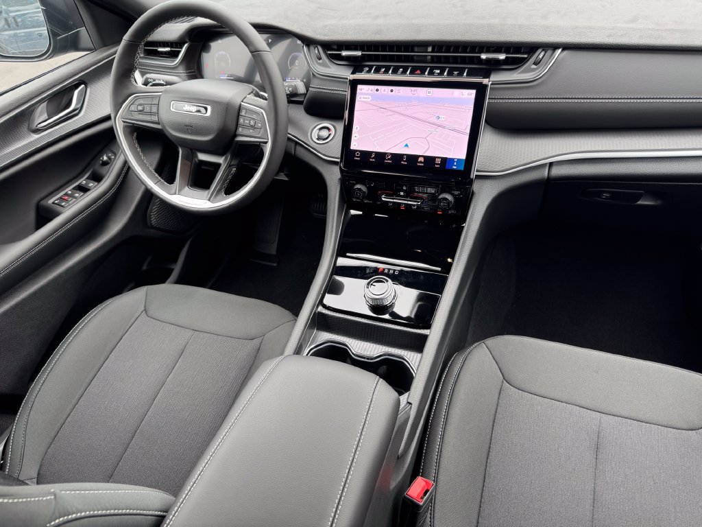 New 2027 Jeep Grand Cherokee L 4WD image 11