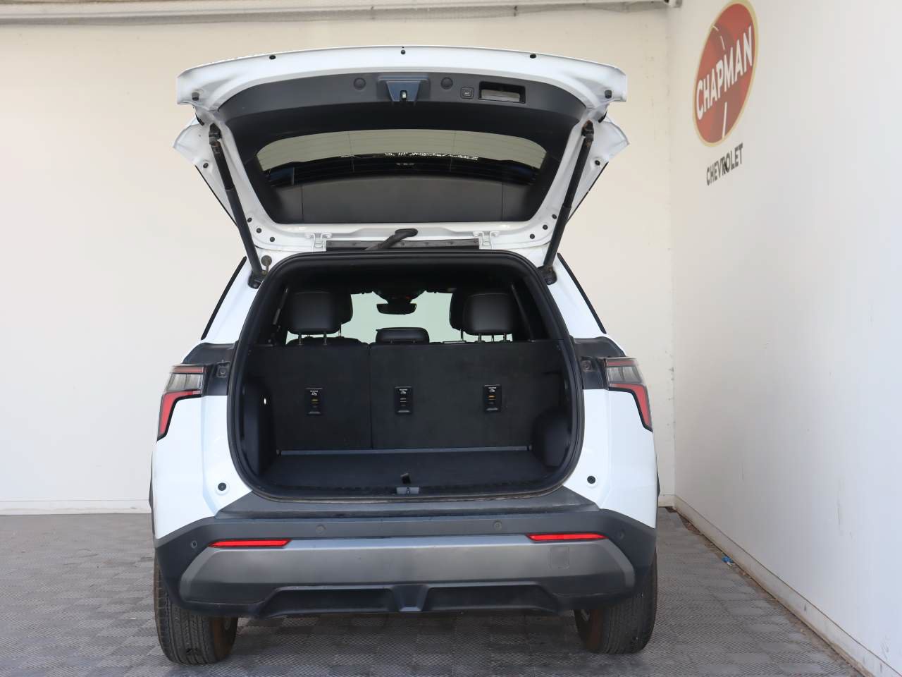 Certified 2025 Chevrolet Equinox LT w/ Convenience Package II AWD/4WD image 5