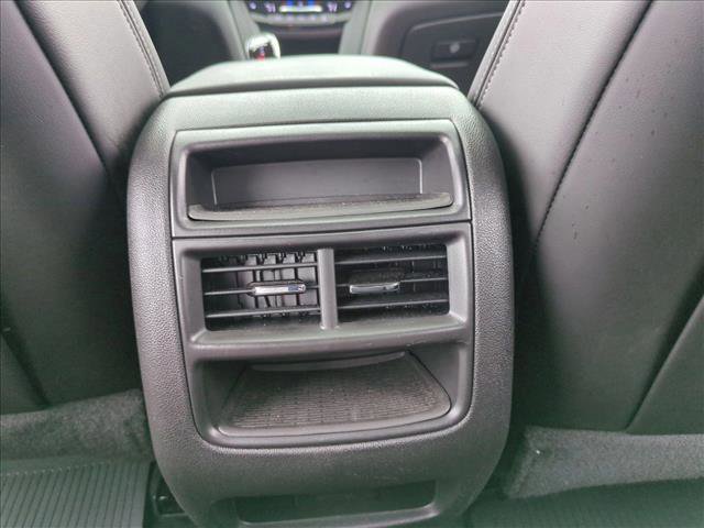 Used 2021 Cadillac XT5 Premium Luxury image 17