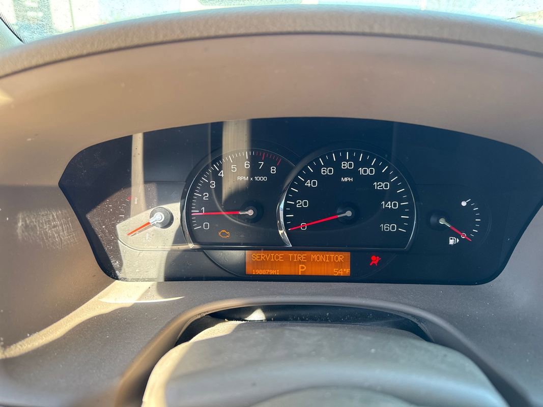 Used 2006 Cadillac STS V8 w/ Preferred Equipment Group image 10