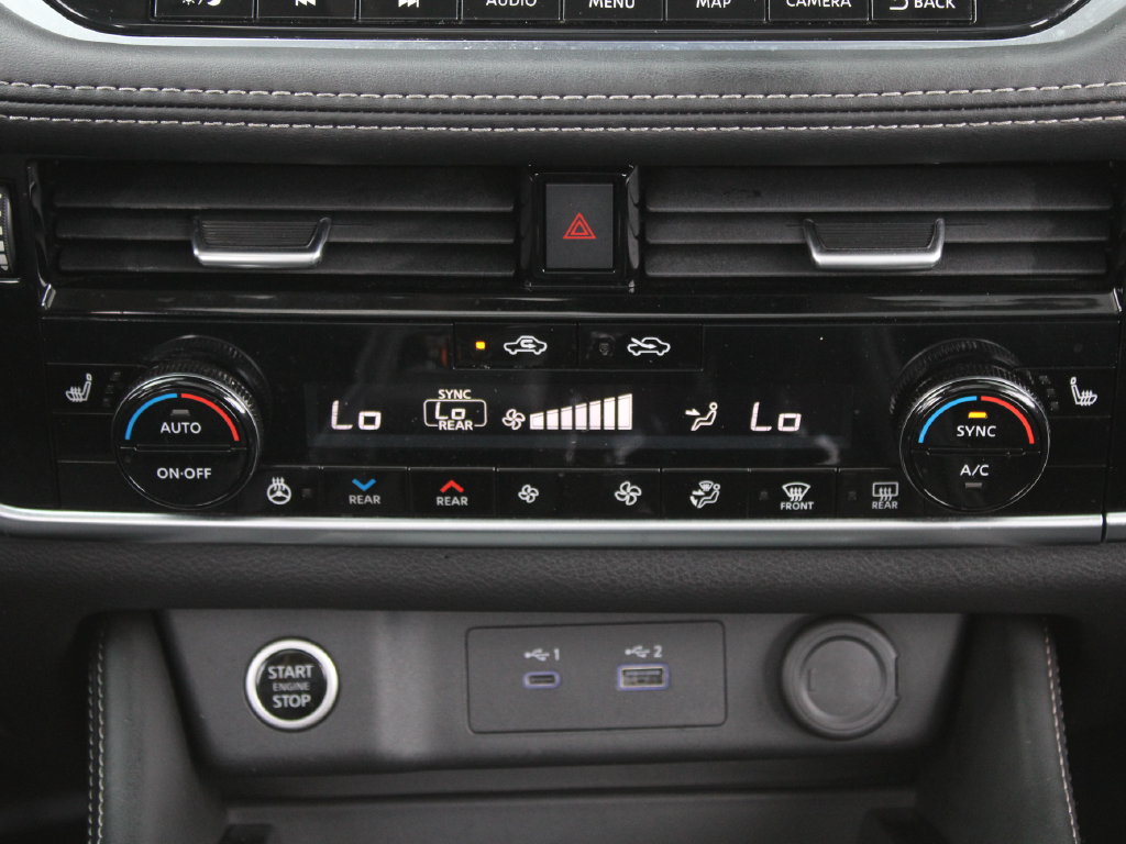 Used 2023 Nissan Rogue SL w/ SL Premium Package FWD image 28