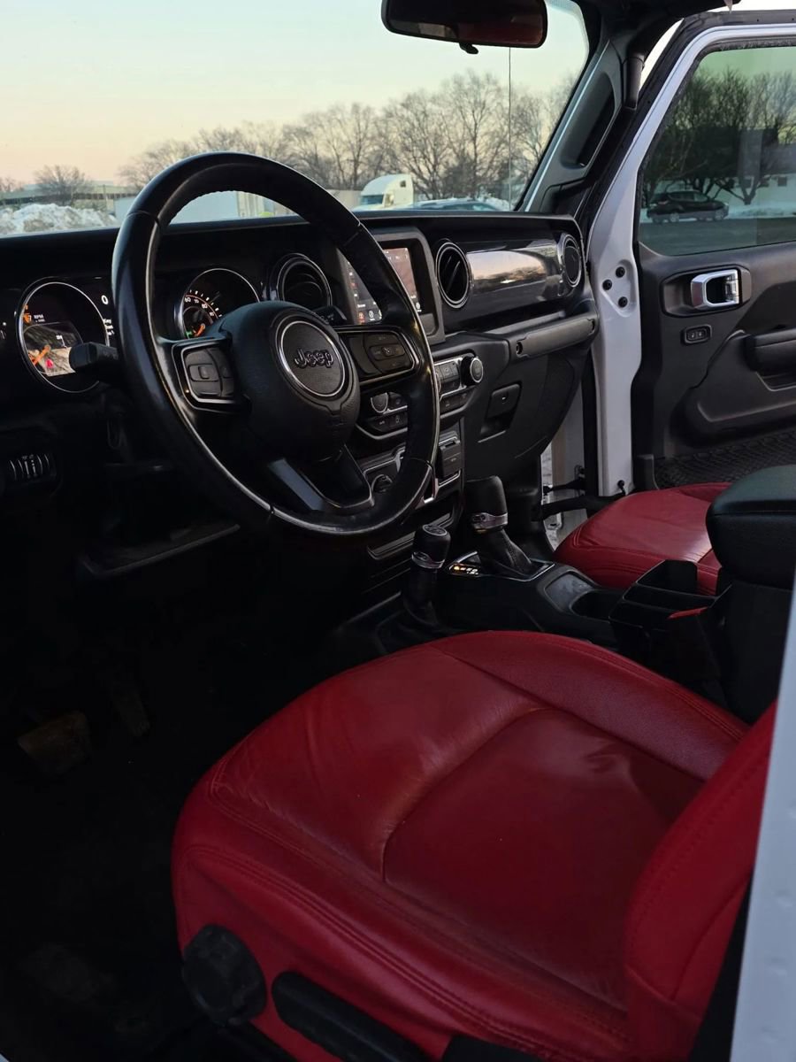 Used 2022 Jeep Gladiator Sport AWD/4WD image 15