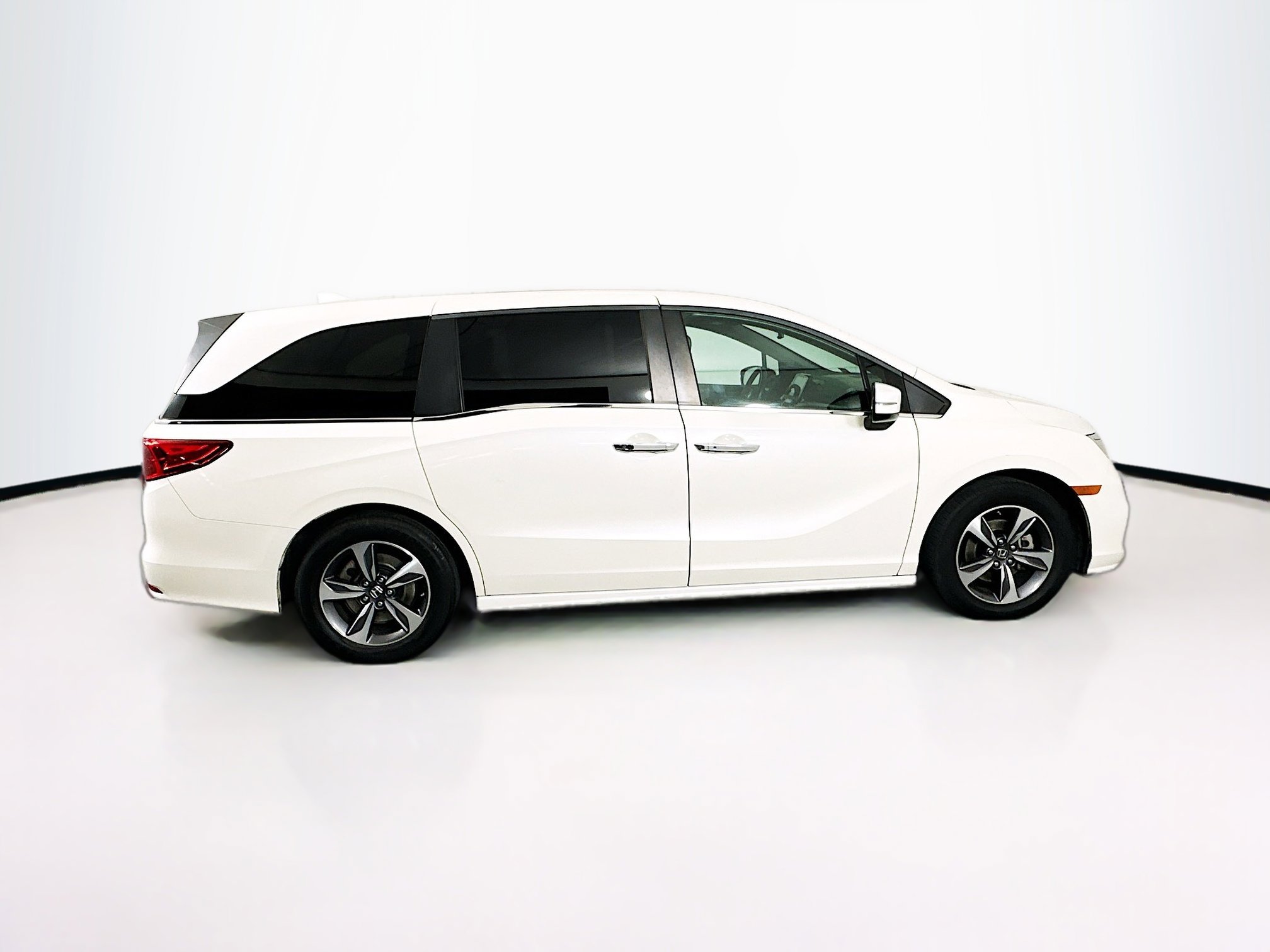 Used 2019 Honda Odyssey Touring image 10